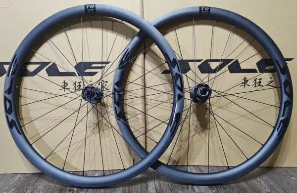 SOLE TR35SL 零式 DB – 輕量版 全能偏爬坡輪