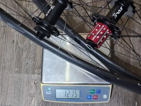 SOLE TR35SL 零式 DB – 輕量版 全能偏爬坡輪